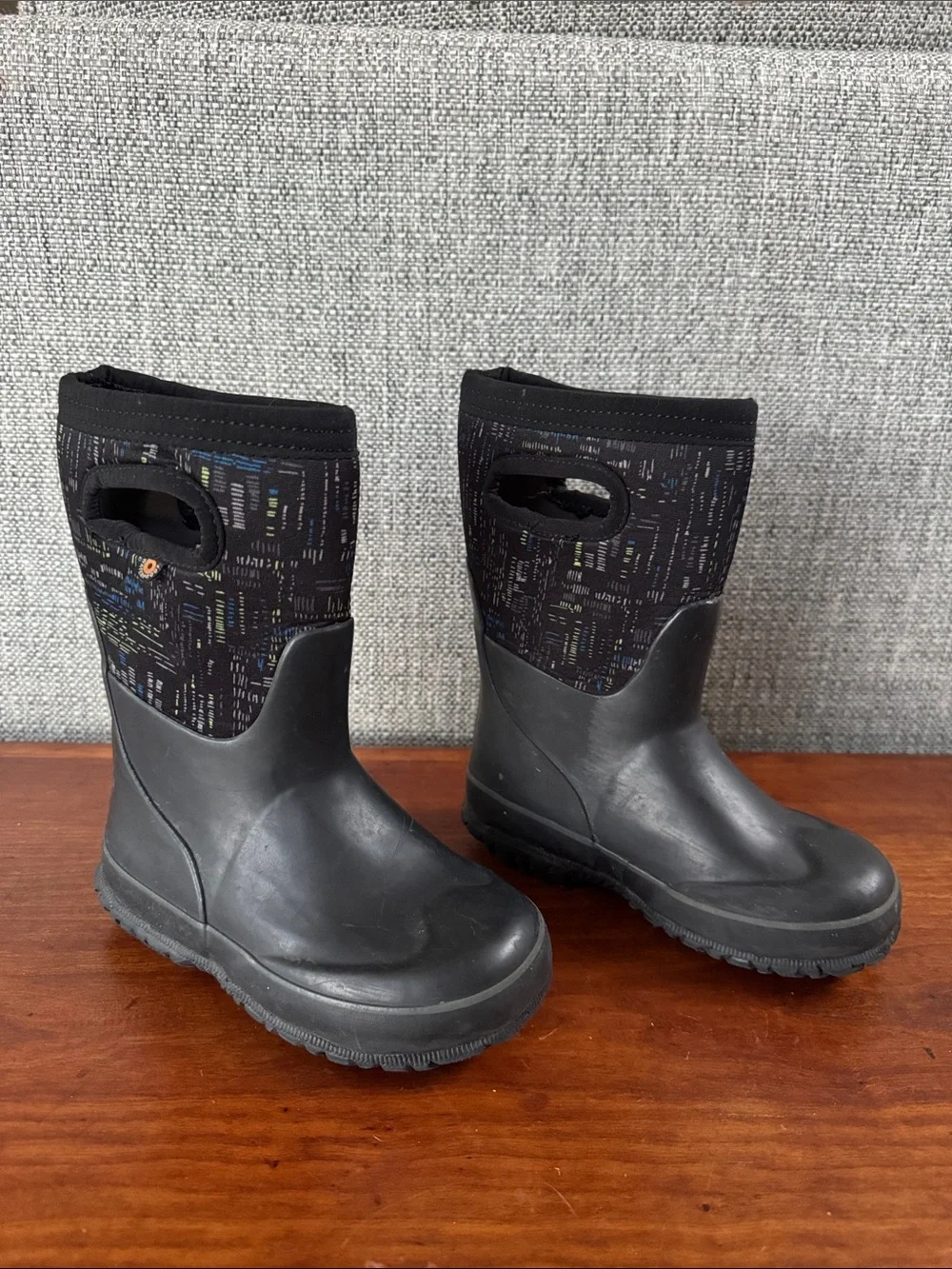 Bogs Kids Classic Grasp Sparks Insulated Waterproof Pull-On Winter-Rain Boots 11